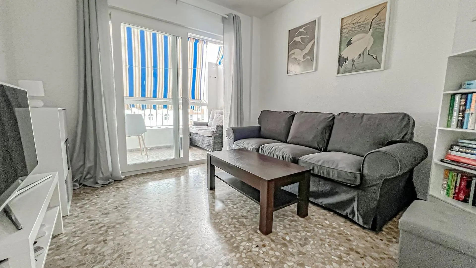 Charming Summer Rental In The Heart Of Nerja