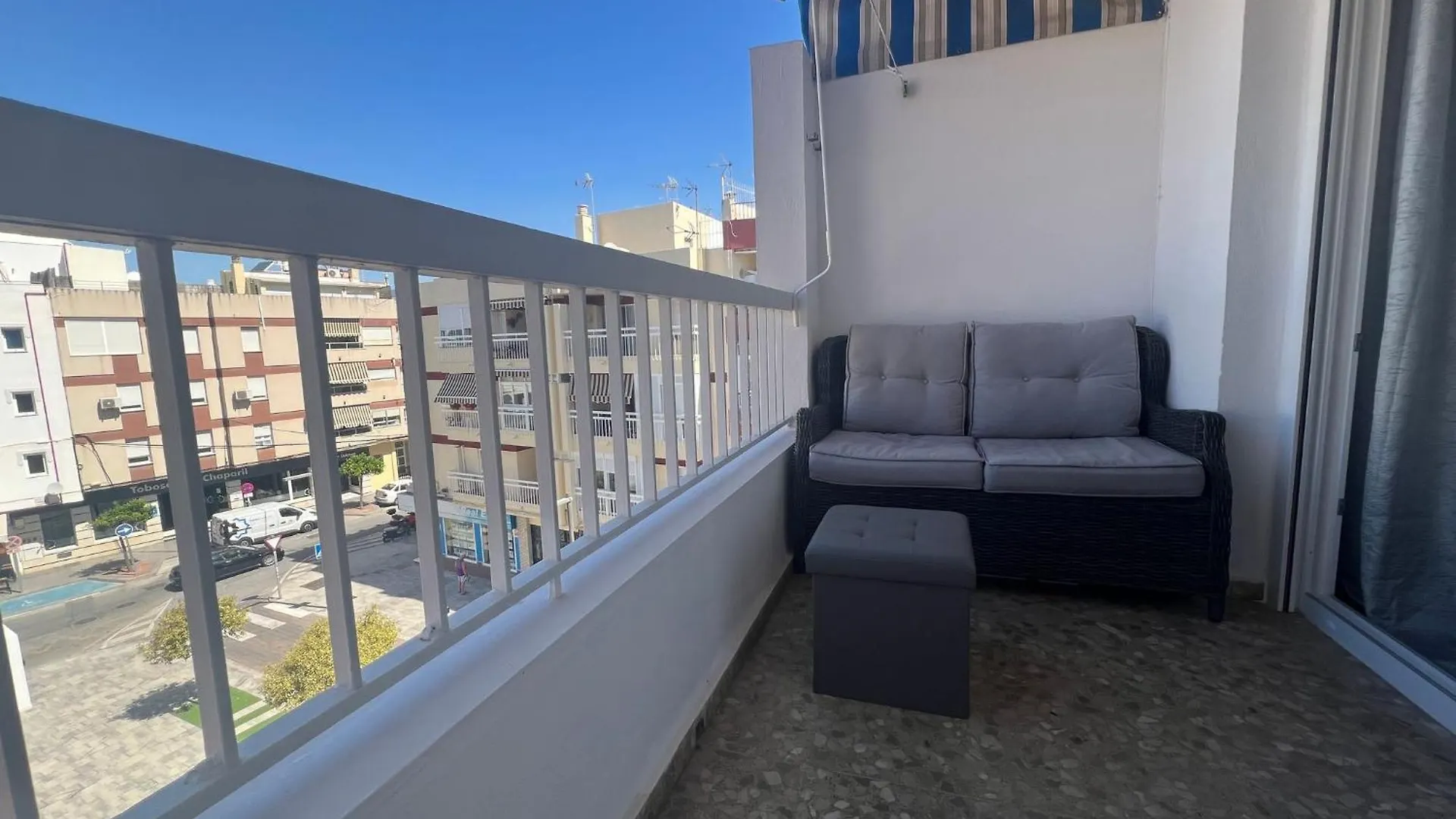 Charming Summer Rental In The Heart Of Nerja Daire